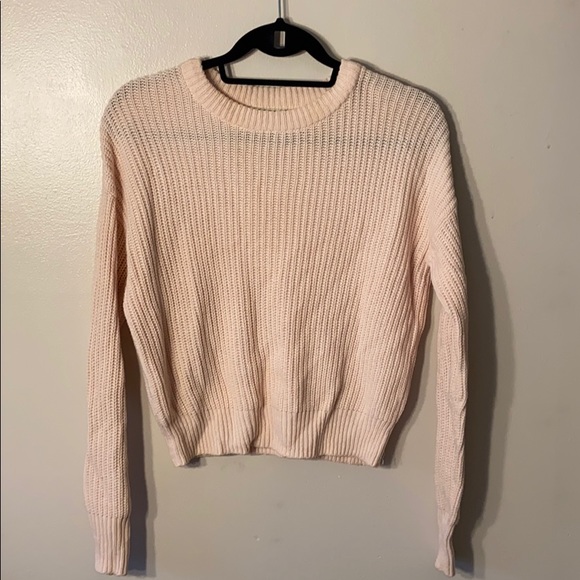 Urban Outfitters Sweater - Picture 1 of 2
